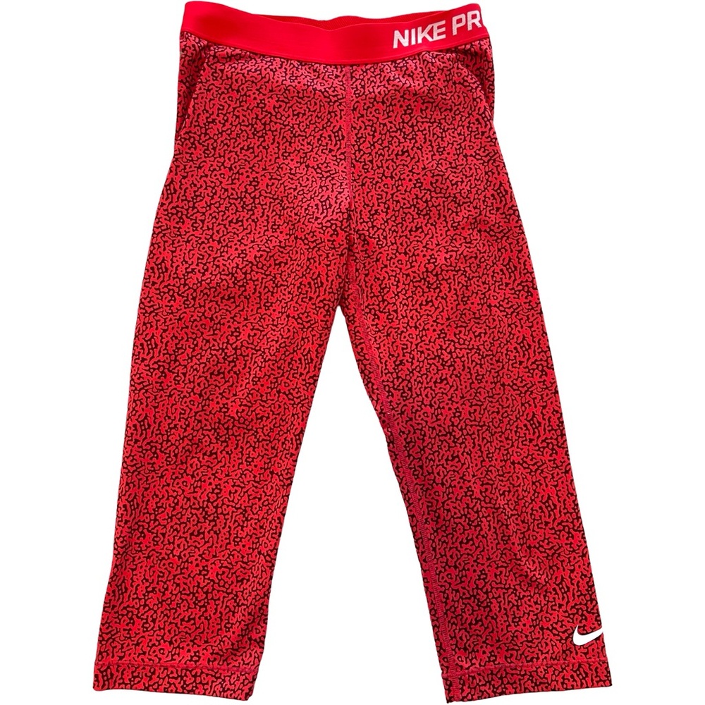 Nike Pro Knee Length Leggings